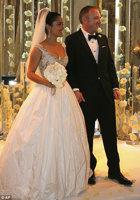 Salma Hayek's wedding dress