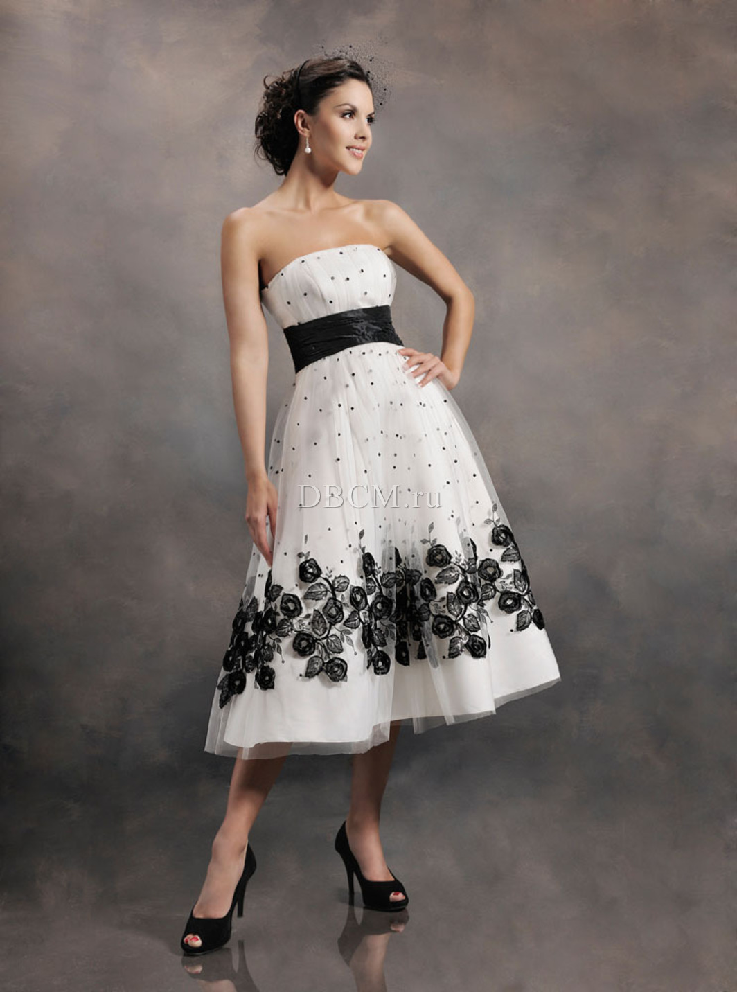 Strapless tea-length wedding dress black and white