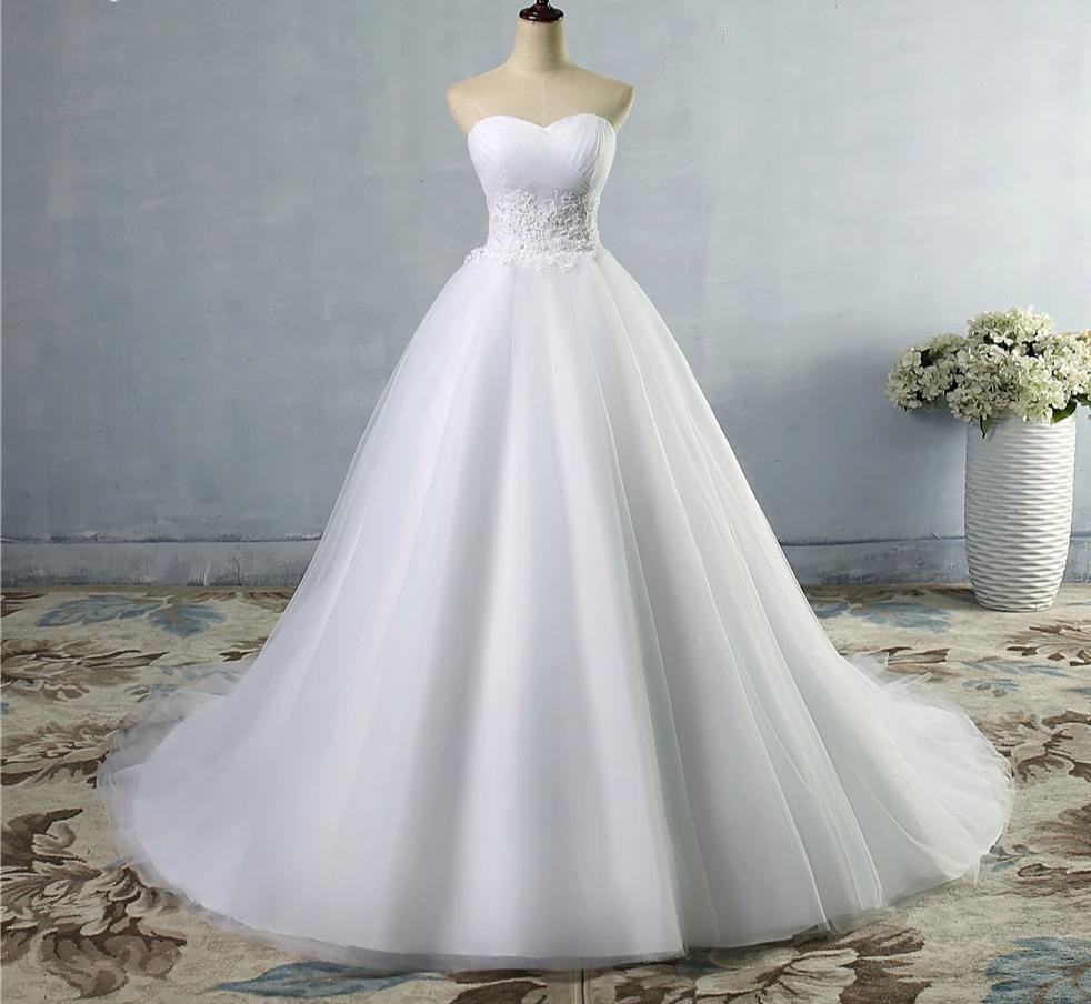 Wedding dress with lace waist accent