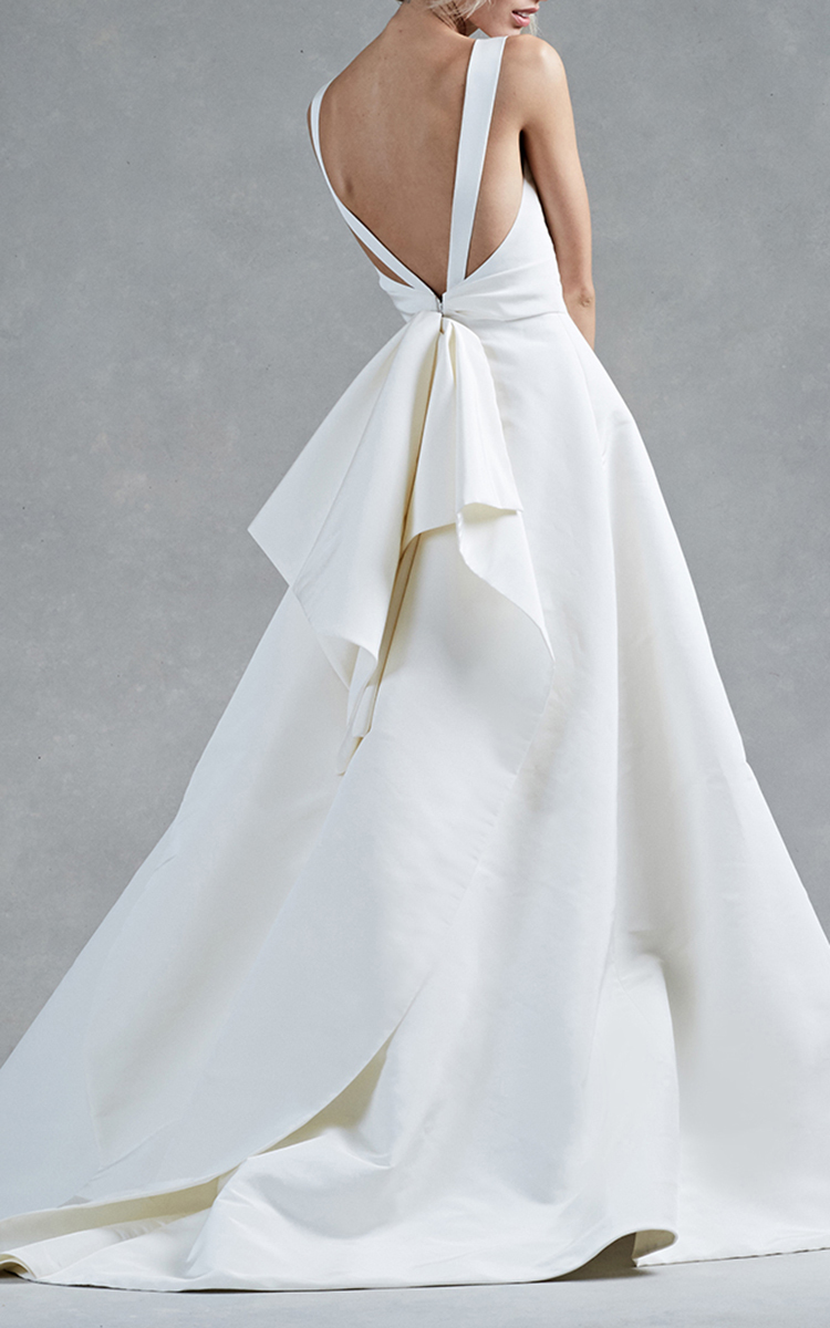 Oscar de la Renta bridal gown