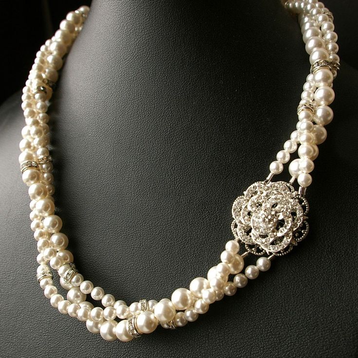 Vintage bridal necklace