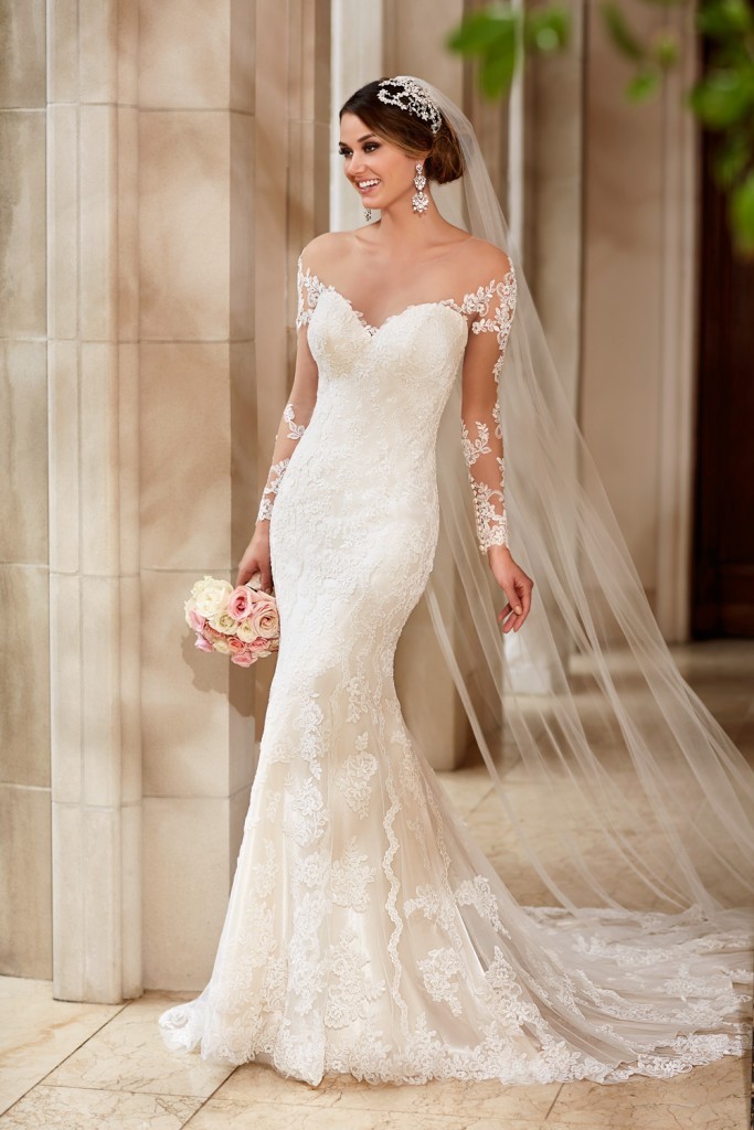 Lace wedding dress with sleeves and open shoulders