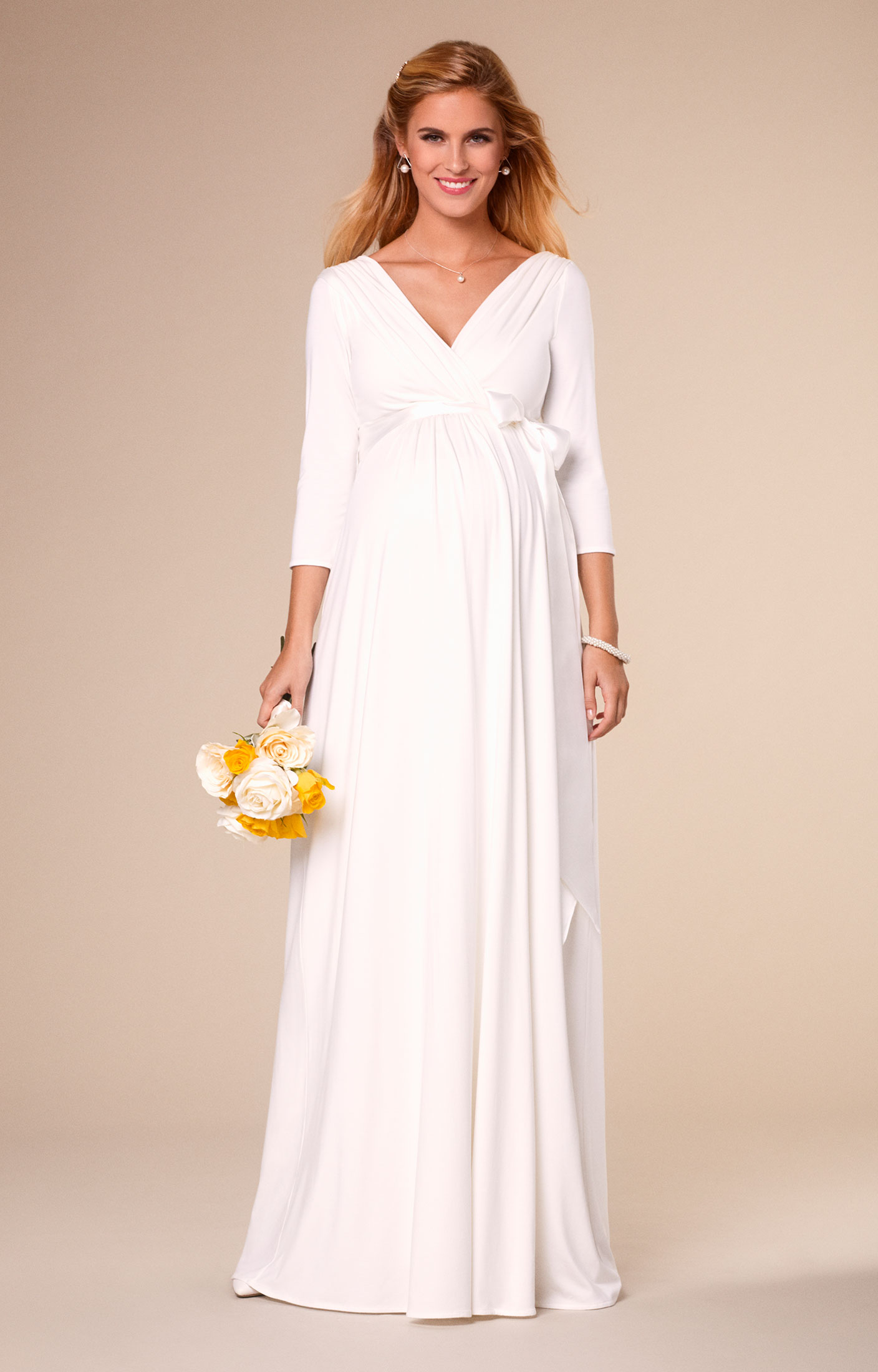 Best Simple Wedding Dresses For Pregnant Women in the world The ...