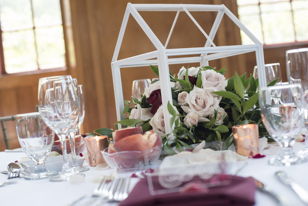 25 Diy Wedding Centerpieces On A Budget Fiftyflowers