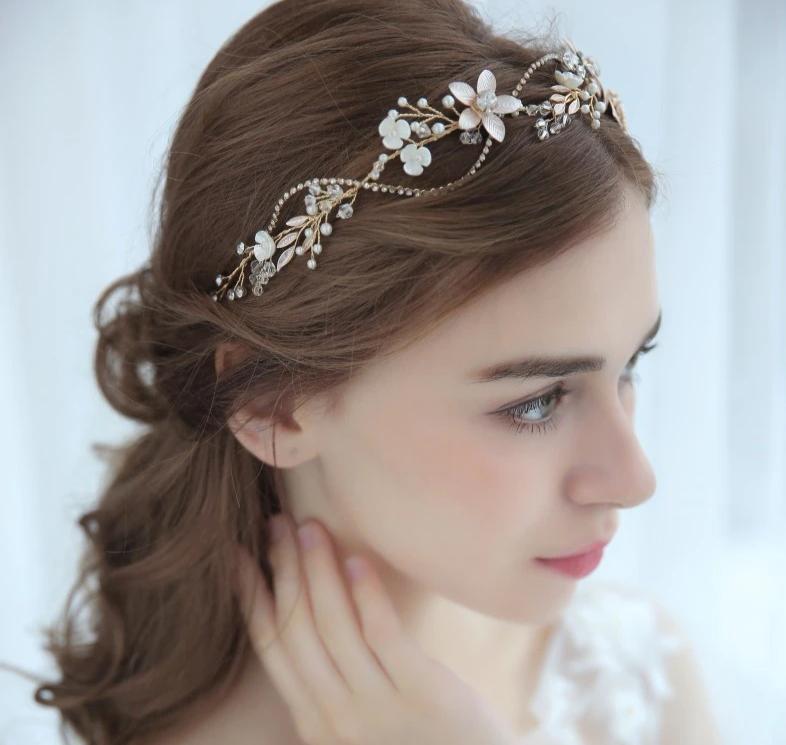 Bridal hair accessory