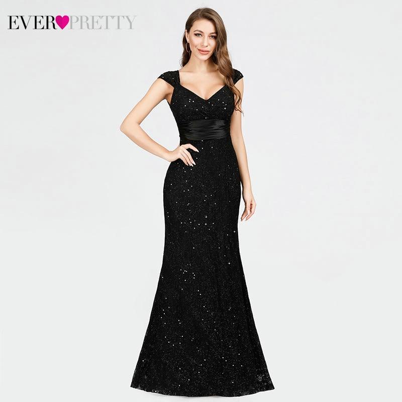 Sparkling black dress for bridesmaid