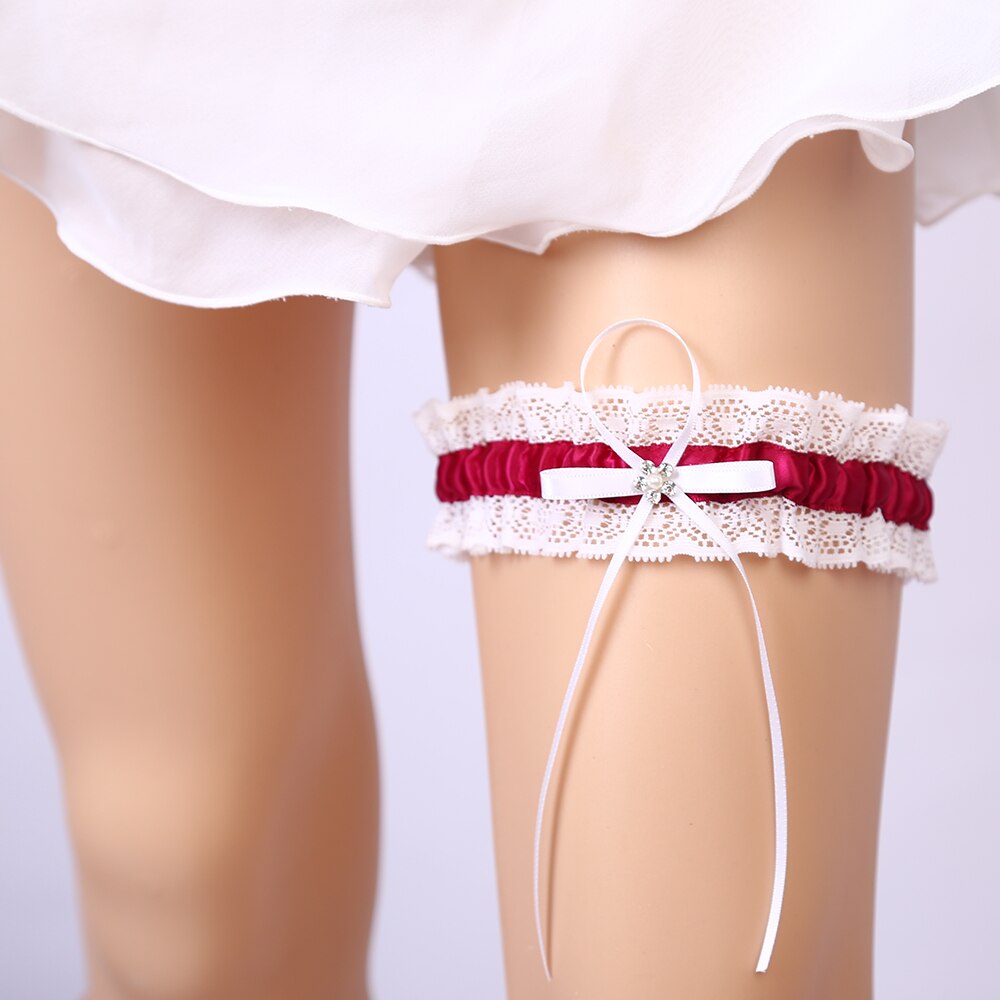 Wedding garter with lace